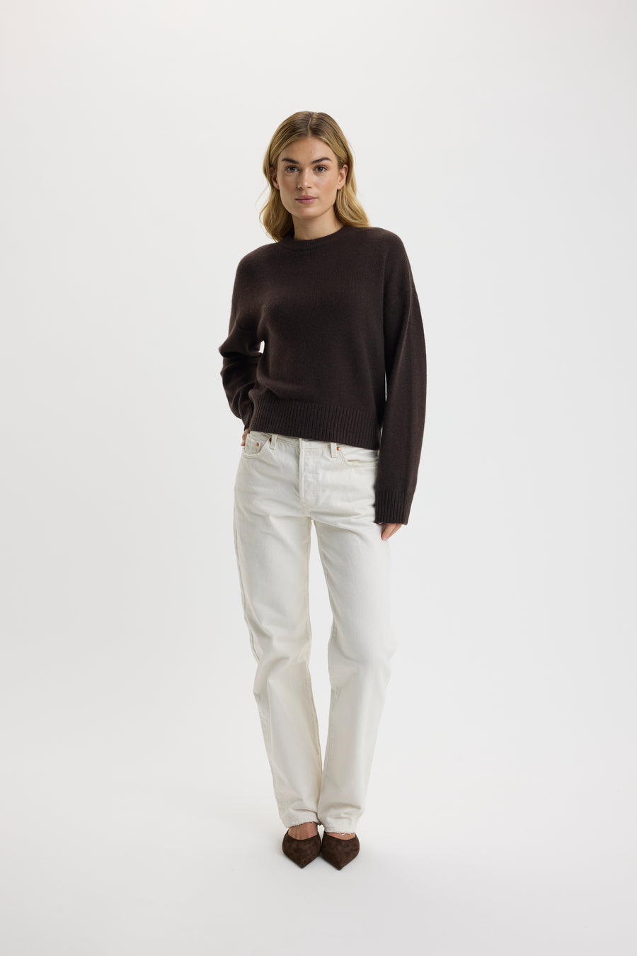 Christina Banded O-Neck Sweater Bison