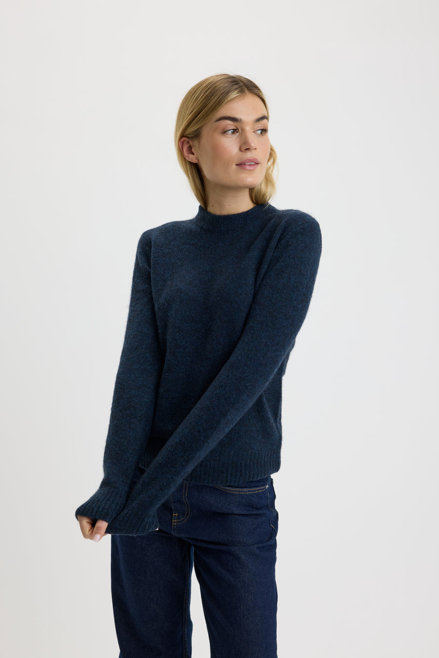 Selma O-Neck Sweater 0005 Indigo