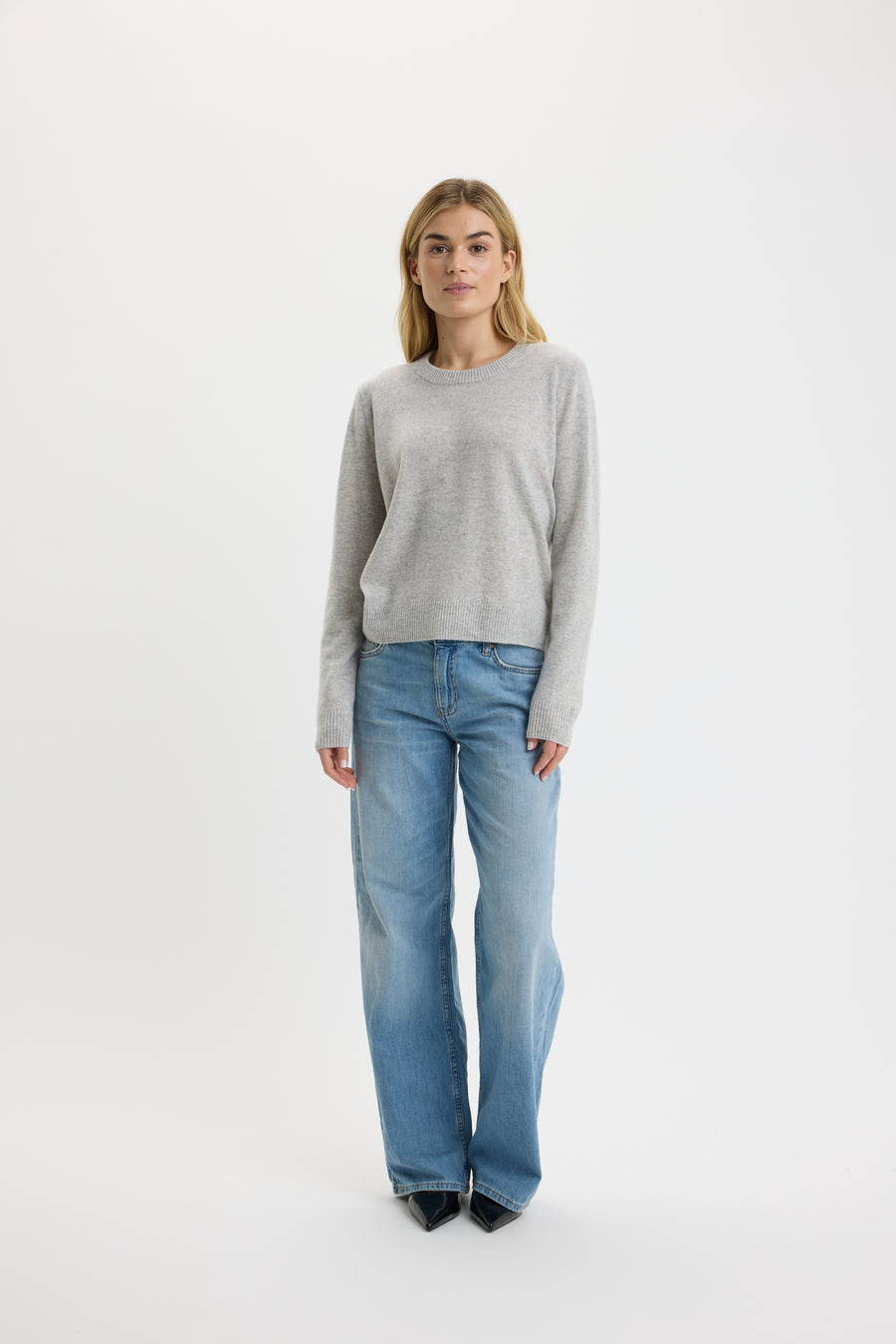 Ulrikke O-Neck Sweater 0002 Foggy