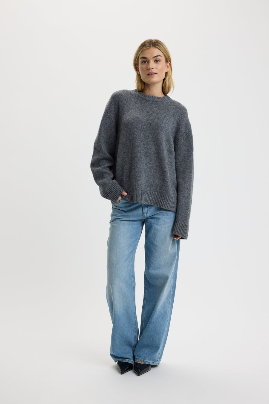 Emilee Oversize O-Neck Sweater Iron Mountain