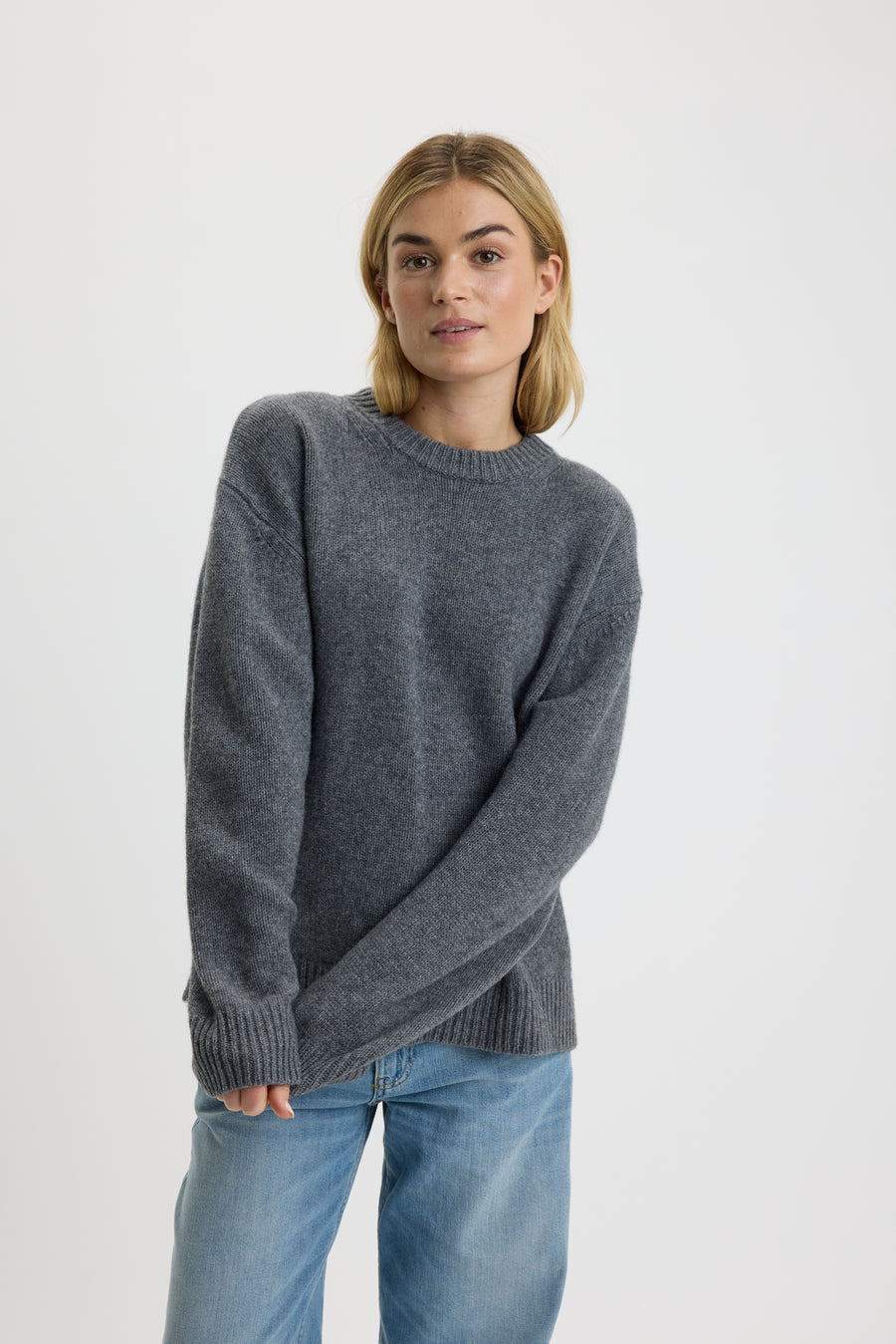 Emilee Oversize O-Neck Sweater Iron Mountain
