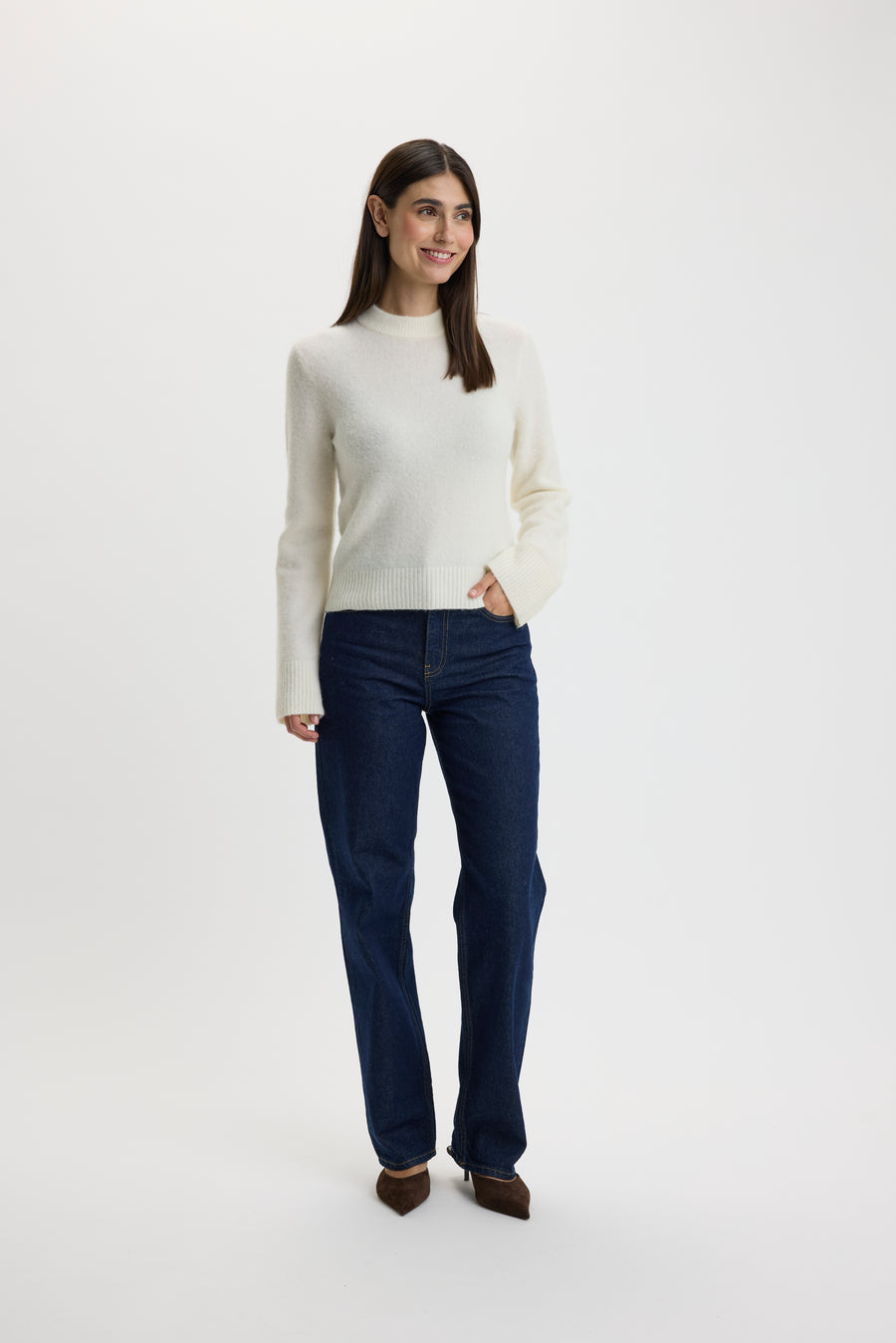 Selma Short O-Neck Sweater 0005 Ivory