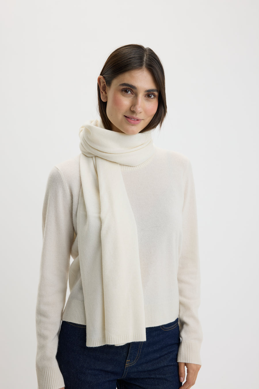 Ulrikke Scarf 0002 Chalk