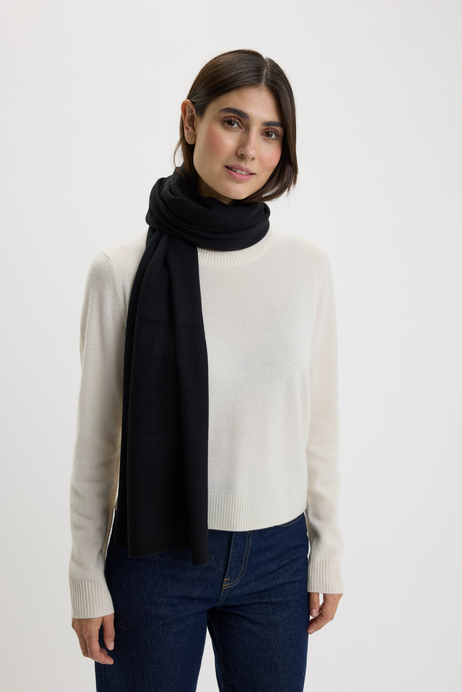 Ulrikke Scarf 0002 Black