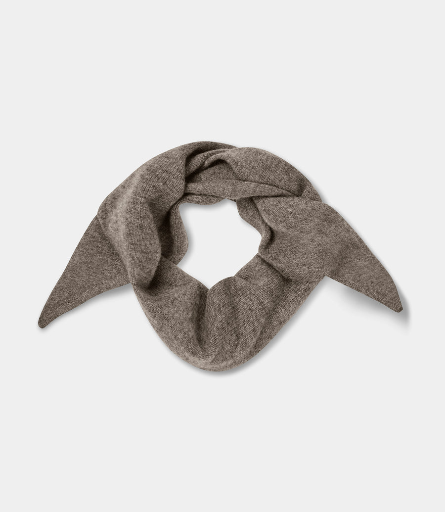 Ulrikke Small Triangle Scarf Otter