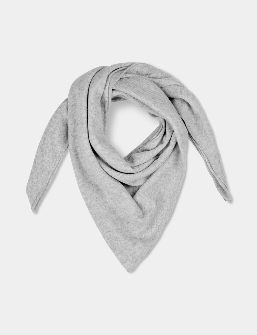 Ulrikke Triangle Scarf 0002 Foggy