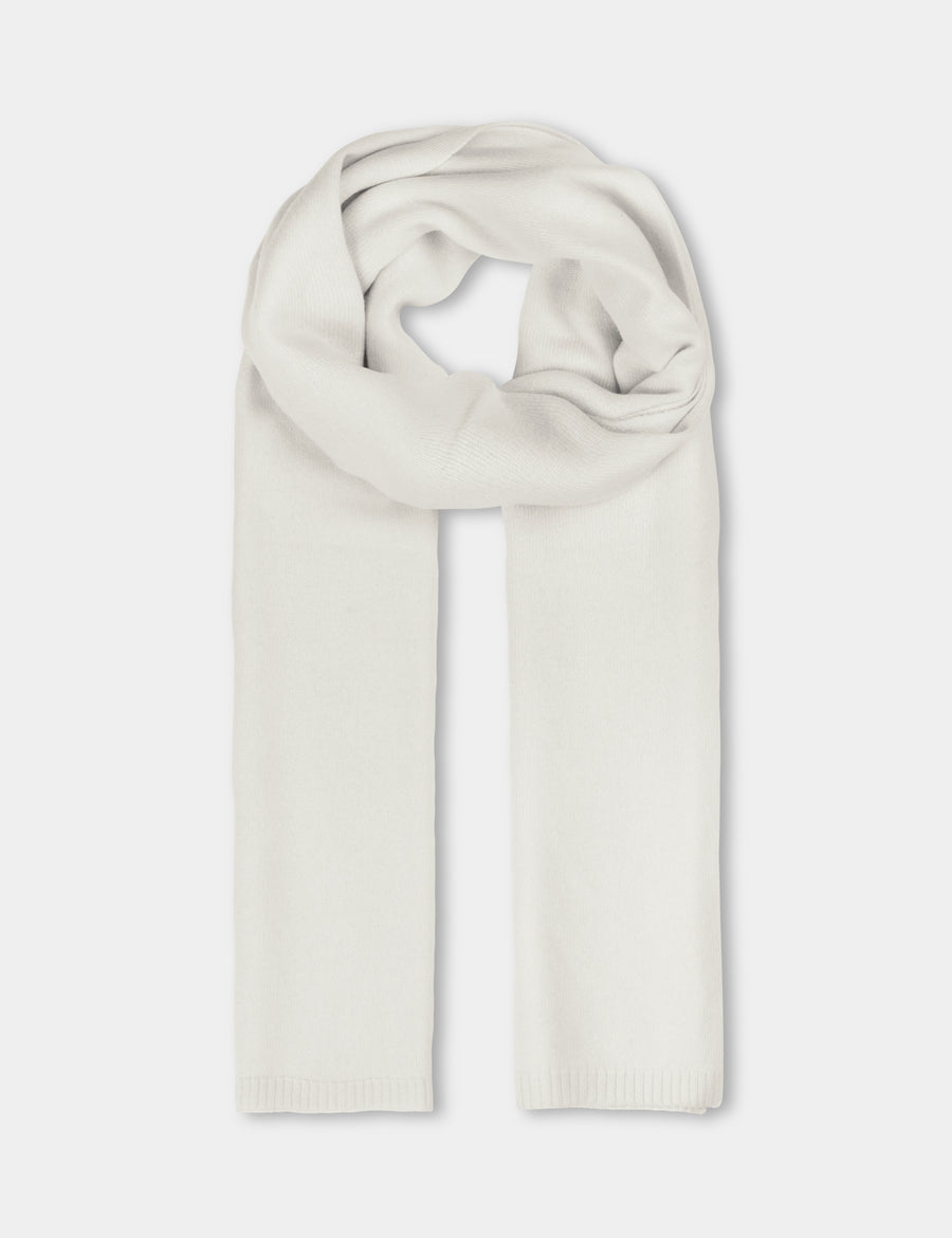 Ulrikke Scarf 0002 Chalk